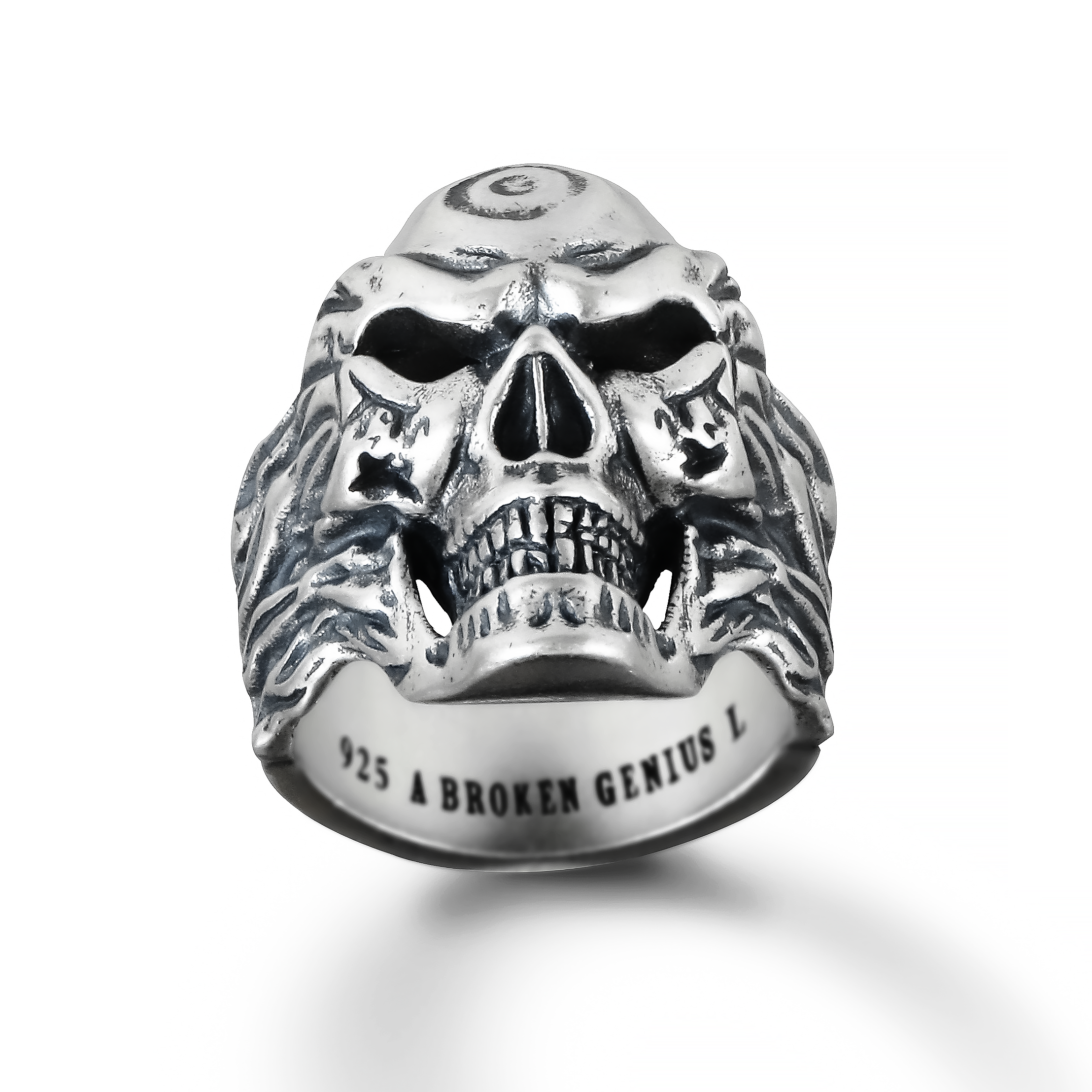 Wild Edge Skull Ring |  art05